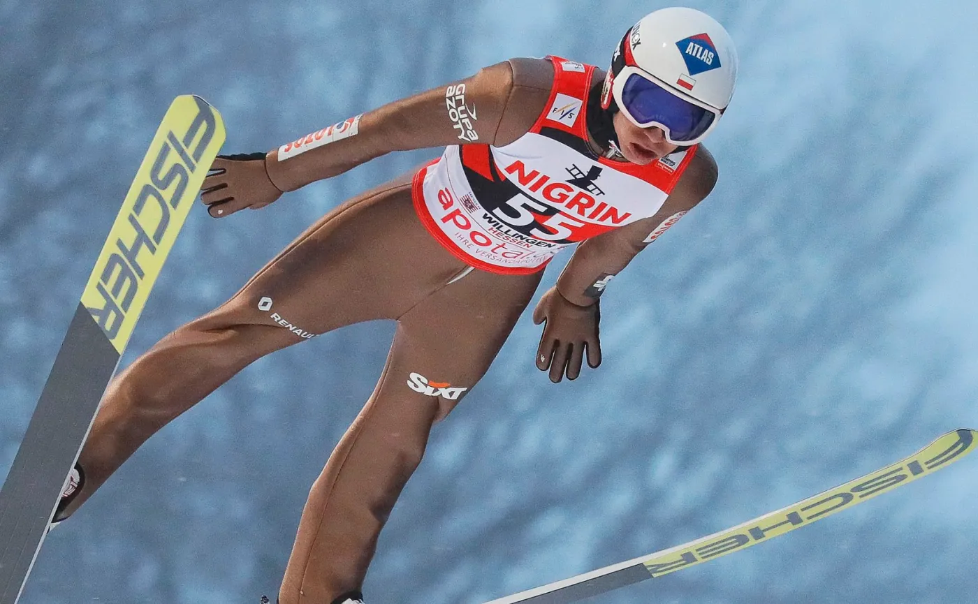 PŚ w skokach: Stoch wygrał kwalifikacje w Willingen, sześciu Polaków w konkursie