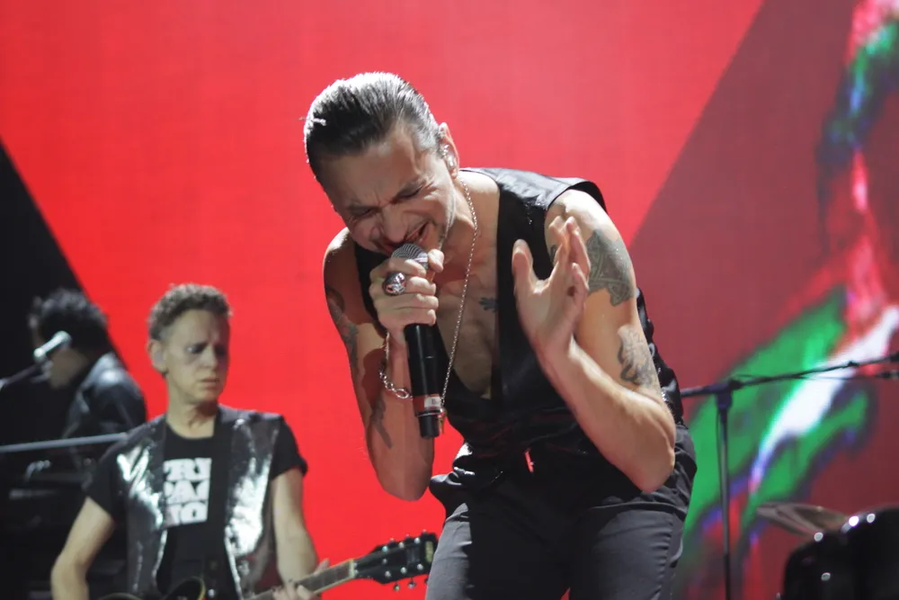 6987787-depeche-mode.jpg