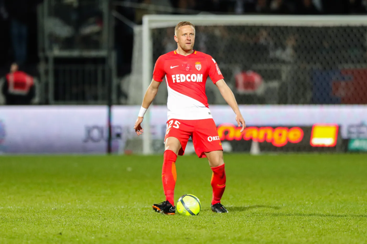 Liga francuska: Zwycięstwo Monaco bez Glika w składzie. Polak "wisiał" za kartki