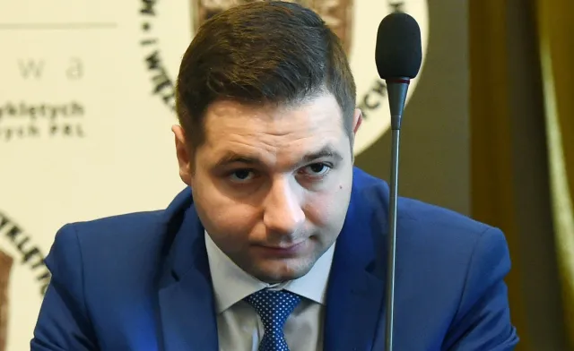 "Ktoś jak Duda, ale taki, który nie zdradzi". Kogo PiS wystawi do walki o Warszawę?