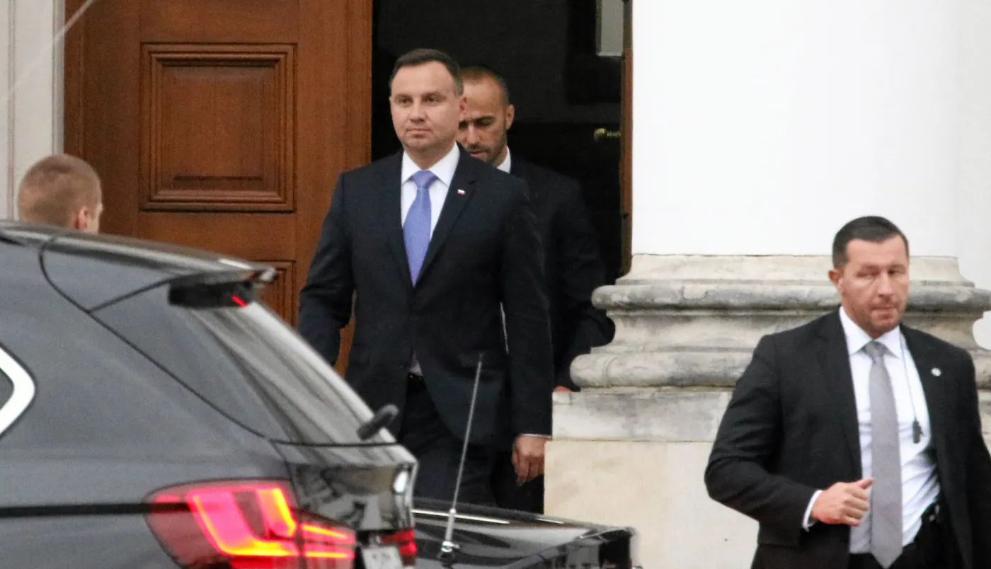Kaczyński: Na Rady Europejskie może jeździć też prezydent. Szczerski skomentował słowa prezesa PiS