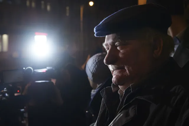 Wałęsa: Nie zgadzam się z niszczeniem Polski. Nawet z komunistami łatwiej było i walczyć, i się porozumieć