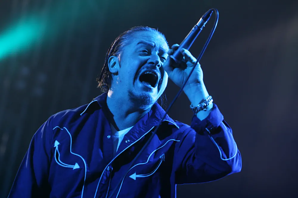 11104702-dead-cross.jpg