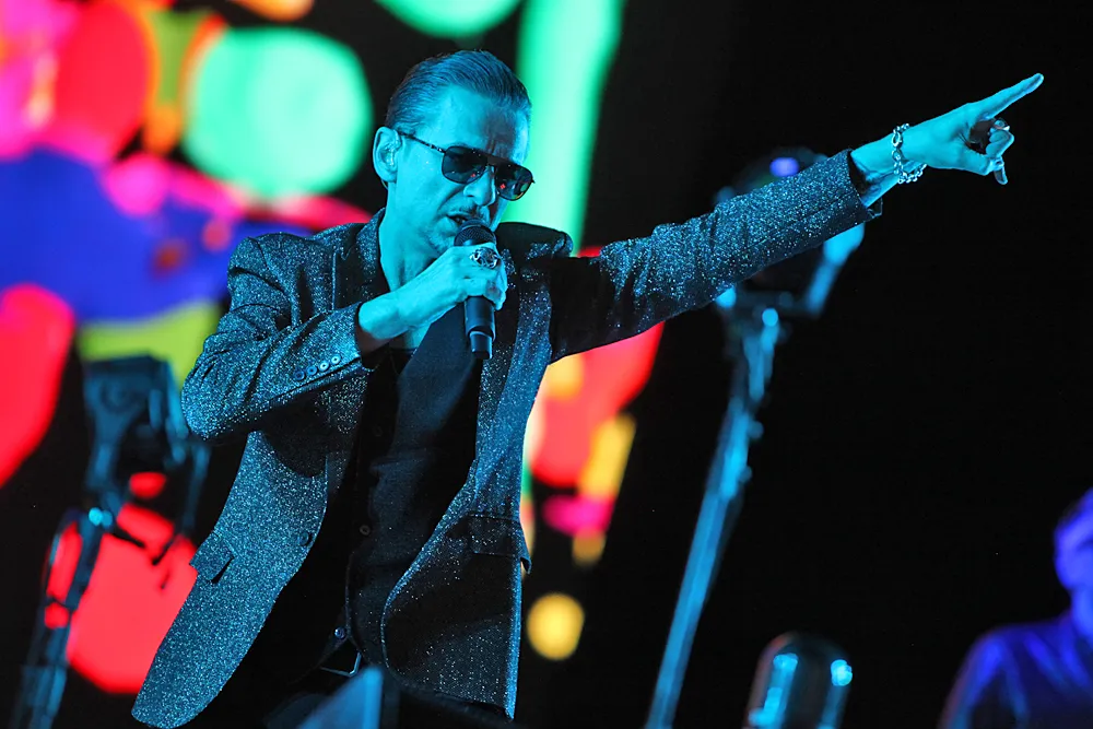 11105850-depeche-mode.jpg