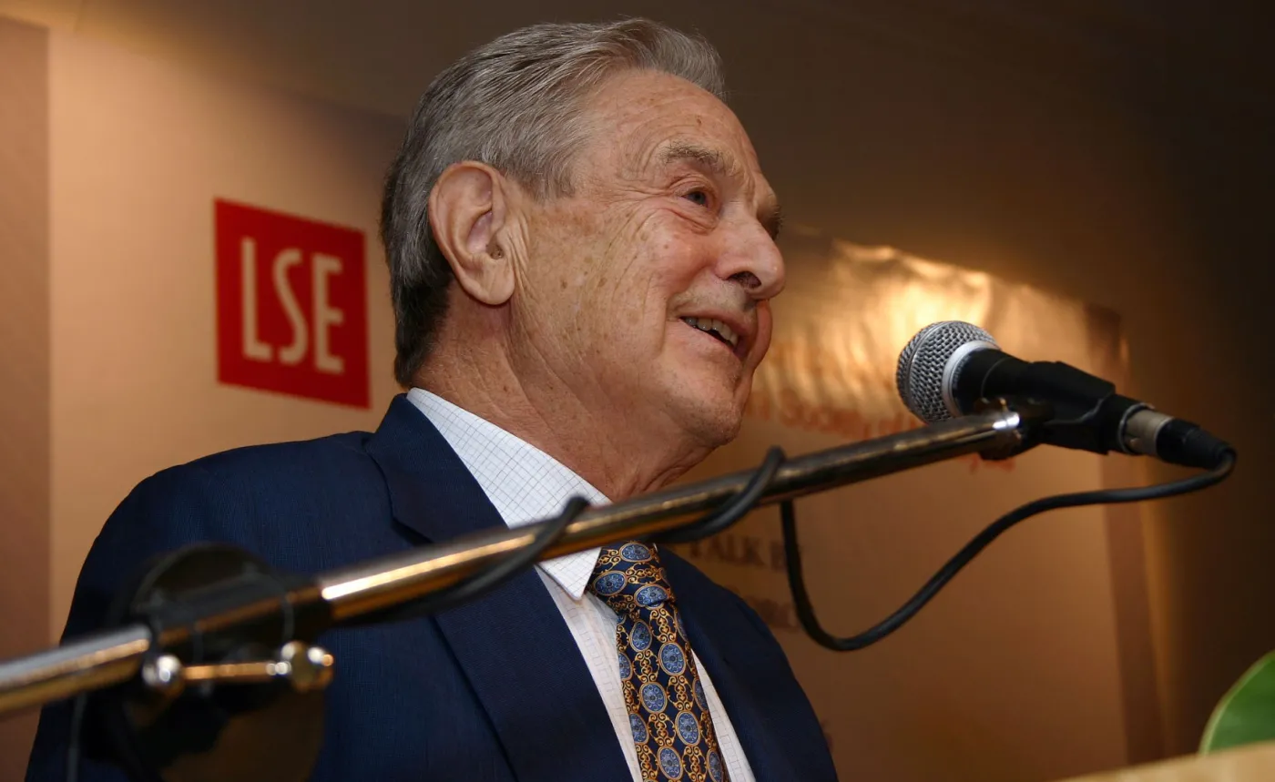 Orban ostrzega Sorosa, że może go objąć zakaz wstępu do kraju