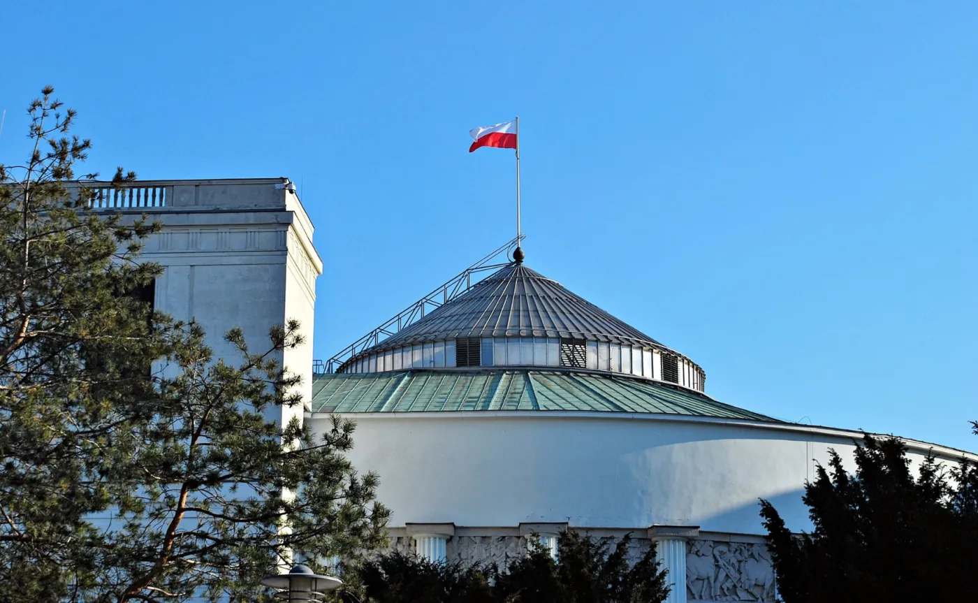 Centrum nie uratuje nas przed radykalizmem. Jak atrakcyjne są alternatywy?