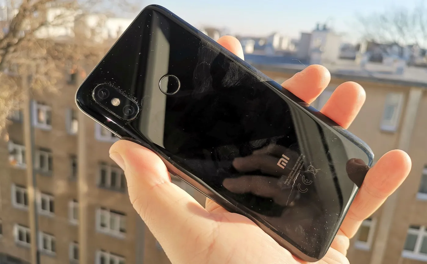 Xiaomi Mi 8 