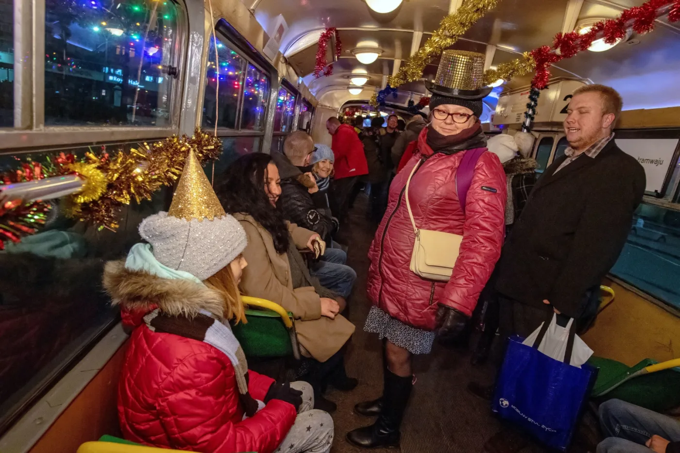 11960022-nowy-rok-2019.jpg