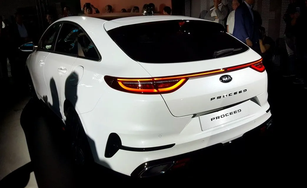 Kia ProCeed 