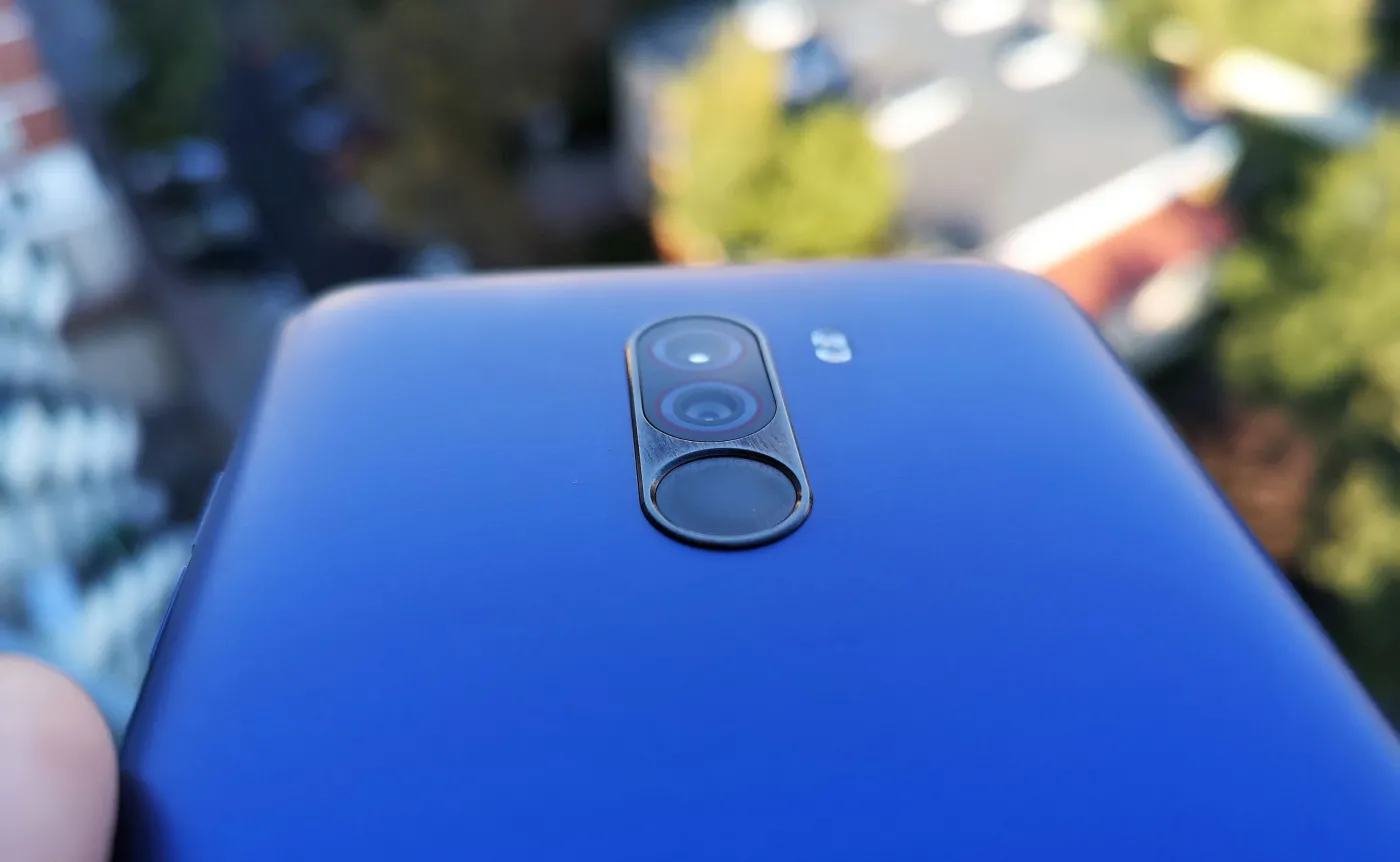 Pocophone F1