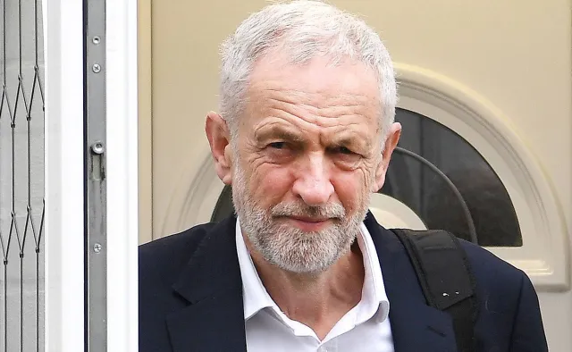 Corbyn premierem? "May właśnie odkrywa, dlaczego Cameron przeprowadził referendum brexitowe". SONDAŻ