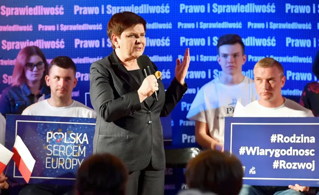Szydło: Ministrowie, którzy kandydują do europarlamentu, wezmą urlopy