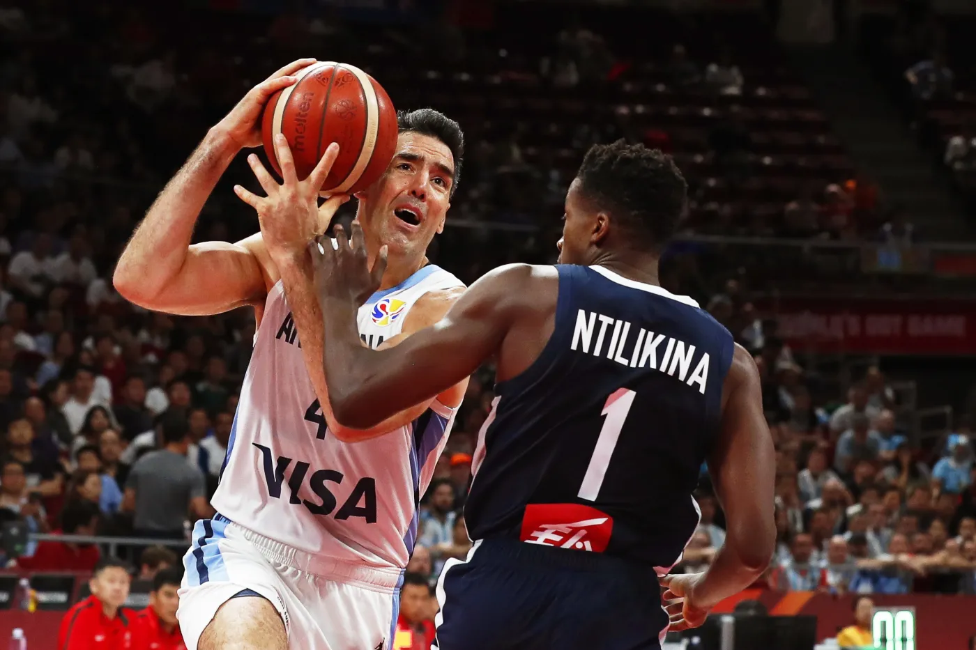 Luis Scola