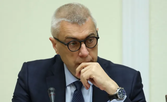 Roman Giertych: Chodzi o to, żeby chwycić kraj za mordę. To jest plan, który przedstawia PiS