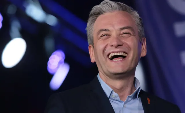 Biedroń o "wysokoprocentowym" prezydencie Kwaśniewskim. "Co się śmiejecie?"