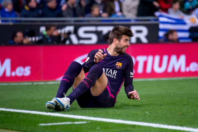 Gerard Pique prowadził samochód bez ważnego prawa jazdy