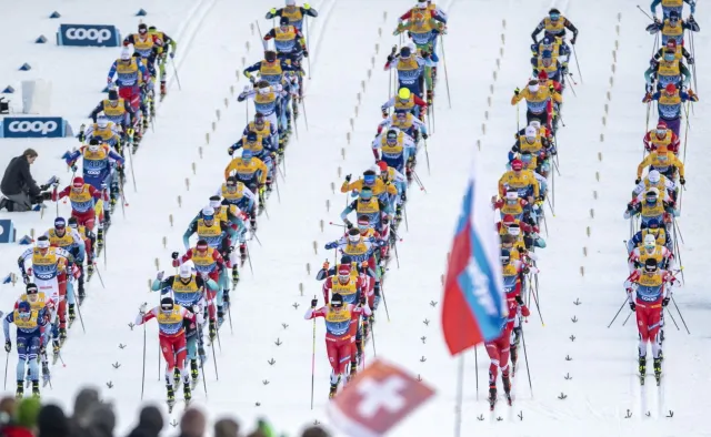 Tour de Ski: Ustiugow bezkonkurencyjny w biegu na 15 km