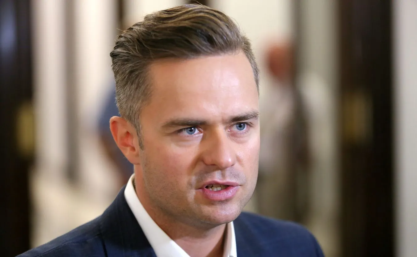 Adam Hofman