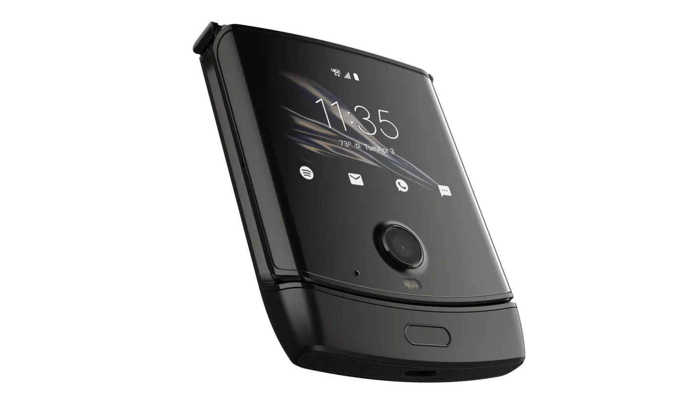 12741053-skladany-razr.jpg