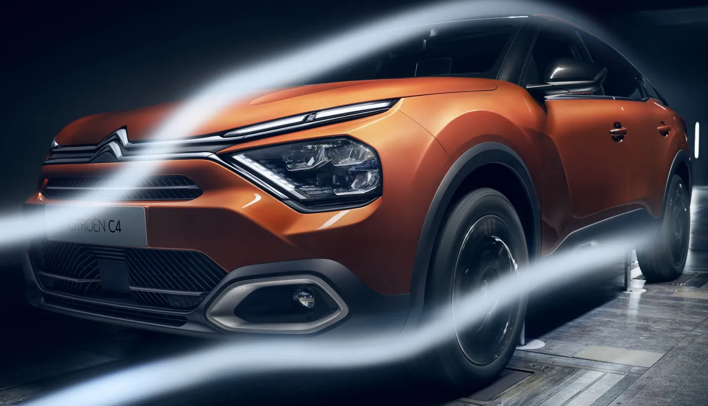 Citroen C4 nowej generacji został SUV-em. Porywa nie tylko stylem