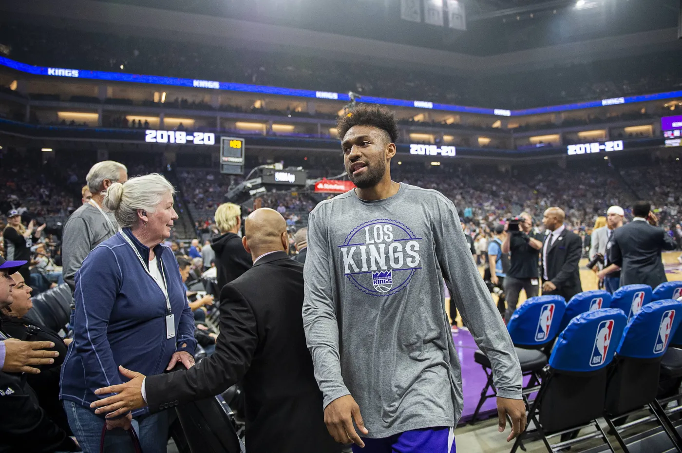 Zakażony koronawirusem koszykarz NBA był widziany w restauracji