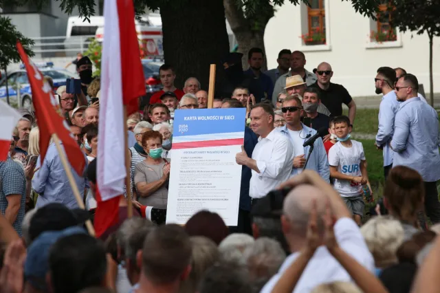 Karta wolności w sieci. Nowa obietnica prezydenta Dudy