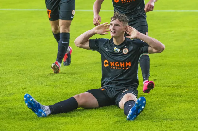 Niemcy za 5 mln euro chcą kupić 18-letniego Polaka. Ma być drugim Lewandowskim