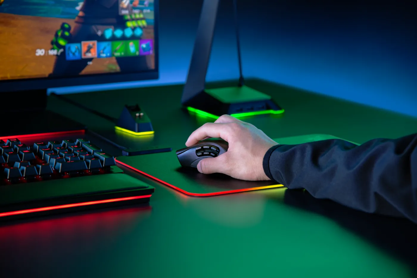 Razer Naga straciła ogon. TESTUJEMY bezprzewodowy model Pro [WIDEO]
