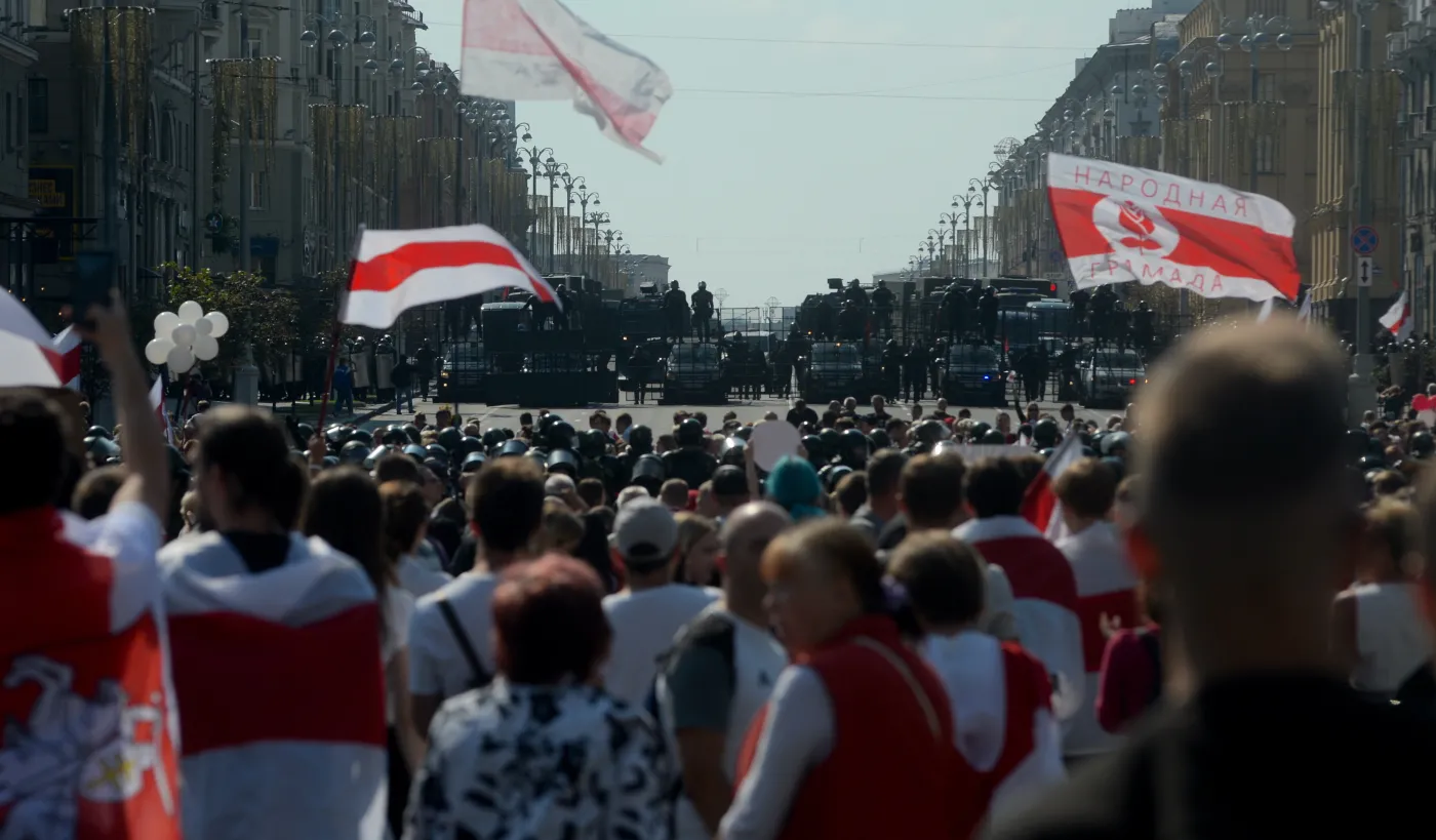 Białoruska opozycja na ulicach Mińska