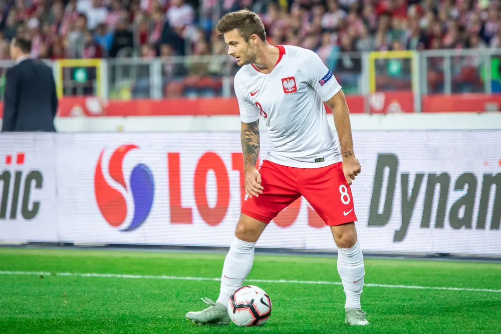 Kontuzja Karola Linettego. Na jak długo wykluczony będzie reprezentant Polski?