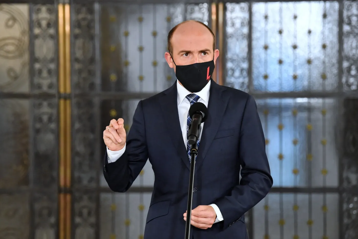 Budka do premiera: Zdymisjonować Kaczyńskiego, nikt nigdy nie podzielił Polaków tak, jak on