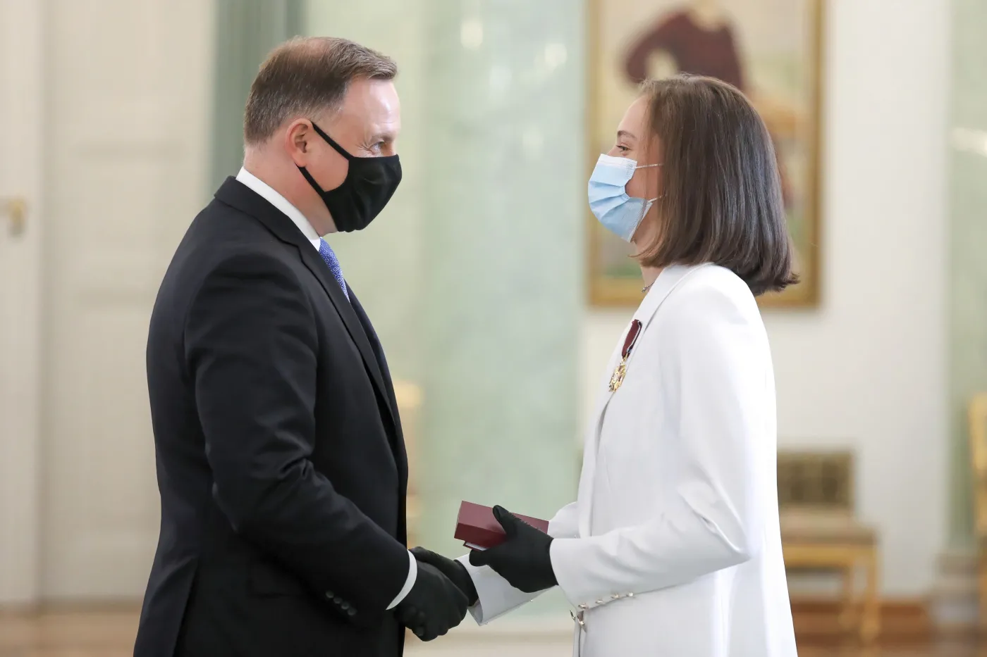 Iga Świątek na kwarantannie. Odbierała medal z rąk prezydenta Dudy
