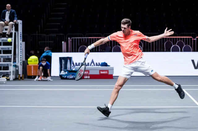 Hubert Hurkacz sprawił niespodziankę w 1/8 finału debla