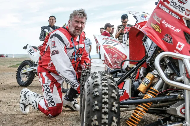 Rajd Dakar. Rafał Sonik zrezygnował ze startu w 2021 r.