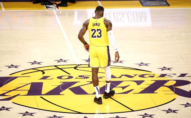 LeBron James przedłużył kontrakt z Los Angeles Lakers