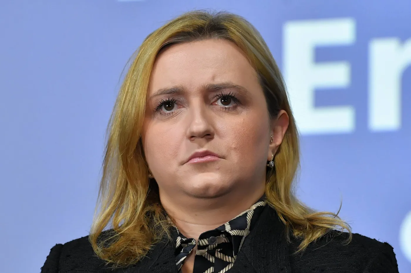 Odmrażanie gospodarki. Rząd wzmacnia protokoły bezpieczeństwa