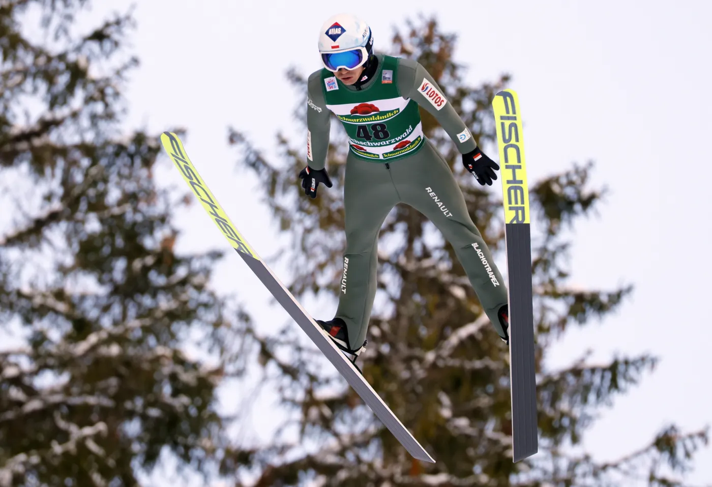Stoch wciąż drugi na liście płac, Granerud nadal na jej czele