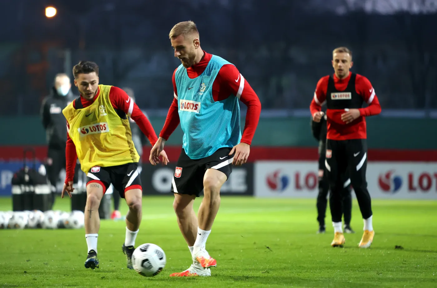 Radosław Majdan: Polacy na Wembley nie muszą jechać jak na ścięcie głowy