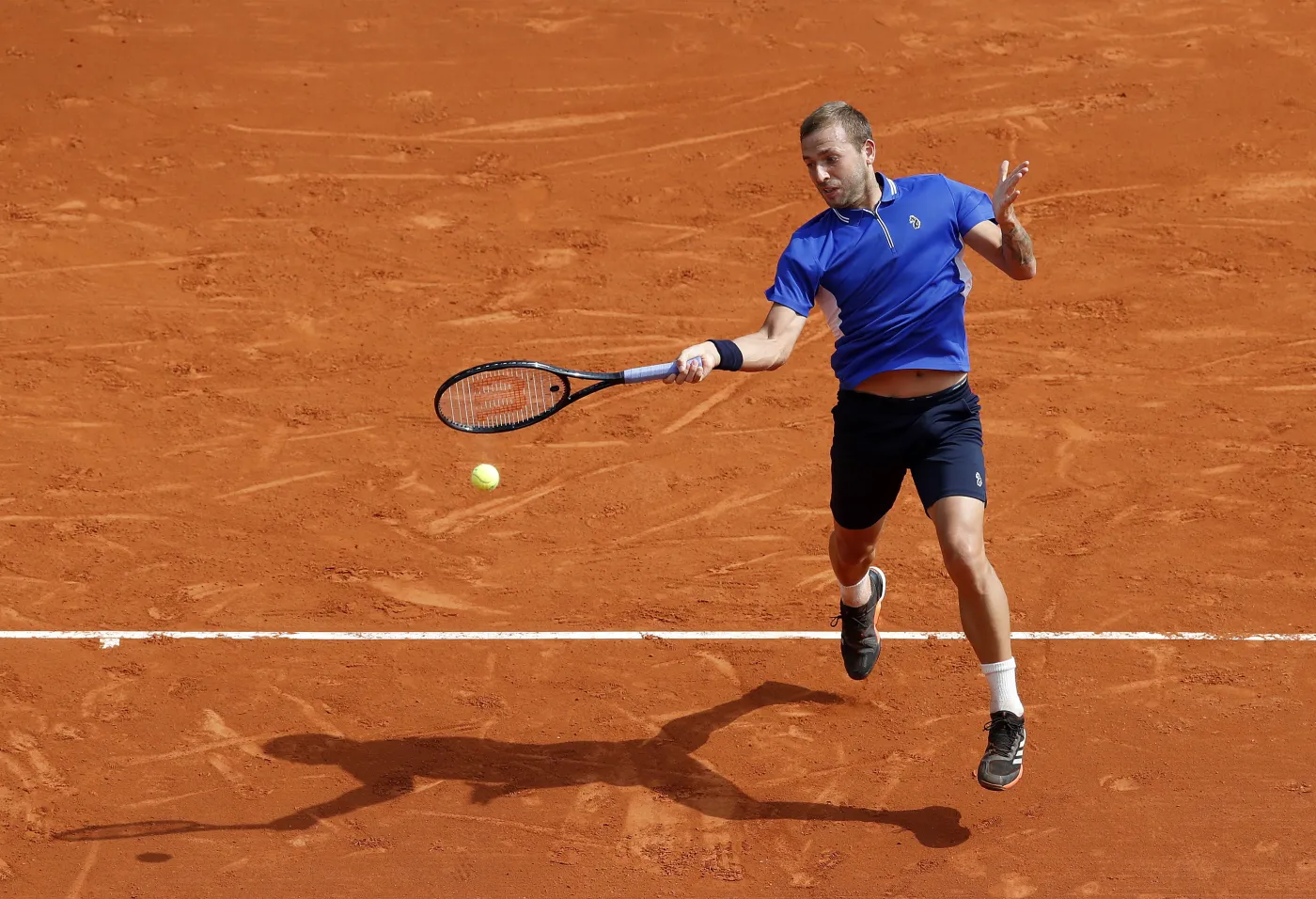 Evans w Monte Carlo idzie jak burza. Najpierw ograł Hurkacza, teraz Djokovica