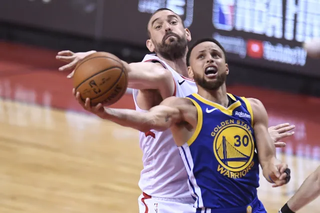Stephen Curry nadal w niesamowitej dyspozycji. Warriors pokonali Pelicans