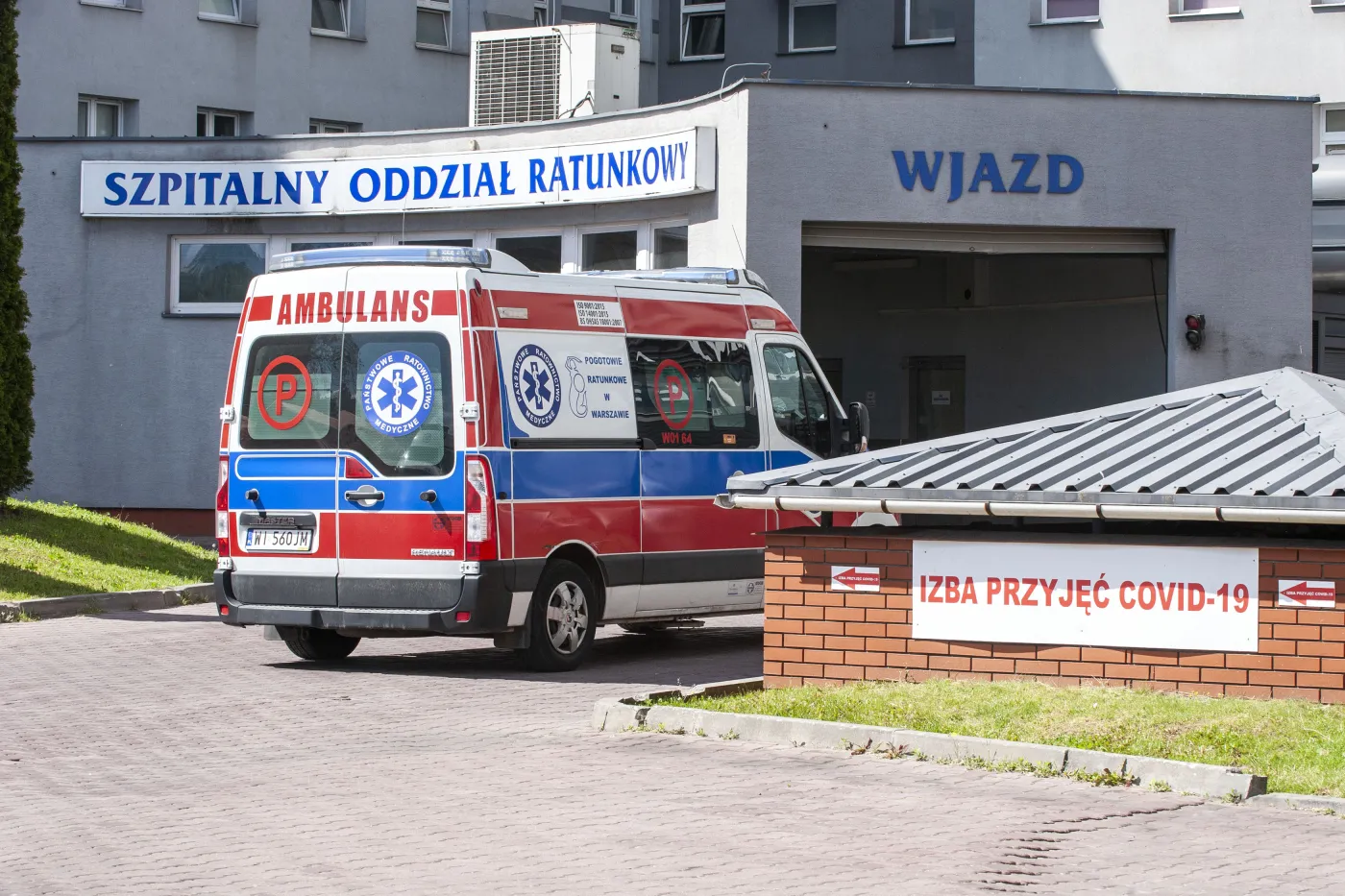 Ewakuacja z Indii. Dyplomaci trafili do szpitala MSWiA