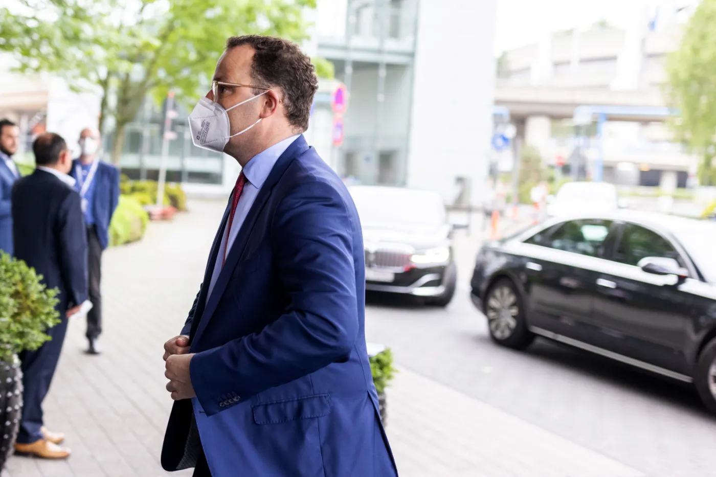 Burza wokół maseczek w Niemczech. "Niegodne i nieludzkie" postępowanie ministra