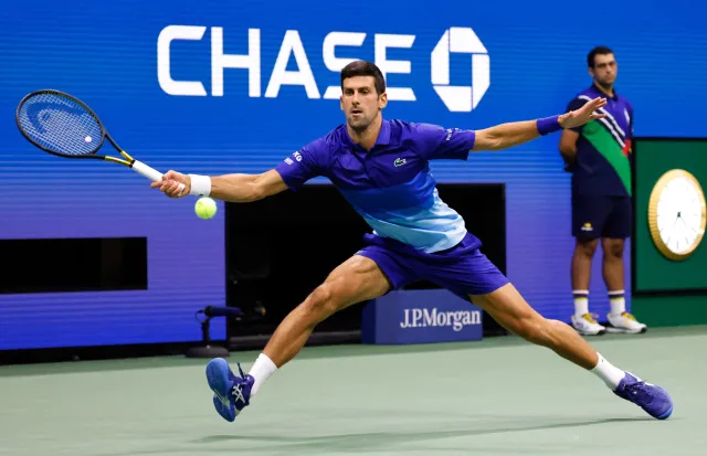 US Open. Miedwiediew ostatnią przeszkodą Djokovicia na drodze do historii