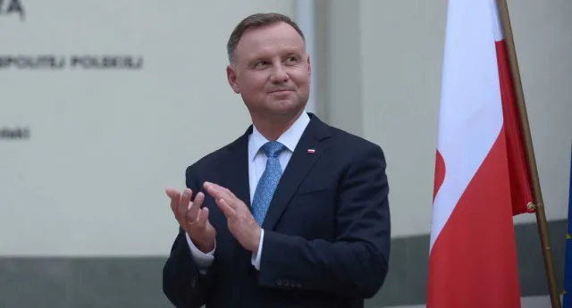 Prezydent o Łukaszence: Jeśli chce tworzyć multikulturowe państwo, to na własny rachunek