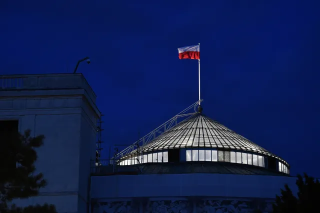 Gorący wieczór w Sejmie. Debata nad przedłużeniem stanu wyjątkowego