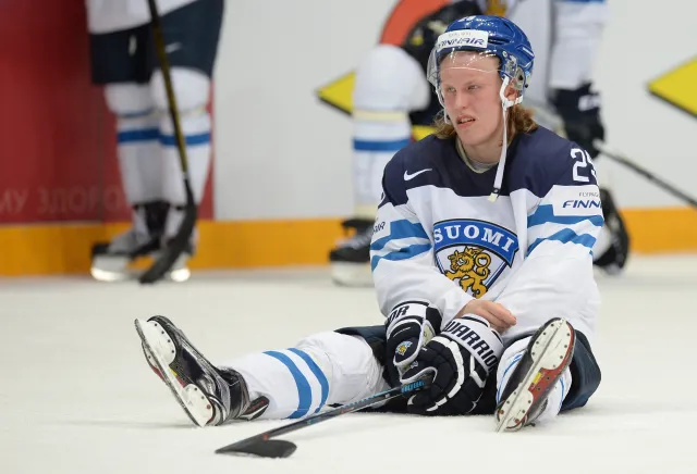 Liga NHL. Laine znów bohaterem. Strzelił gola w dogrywce