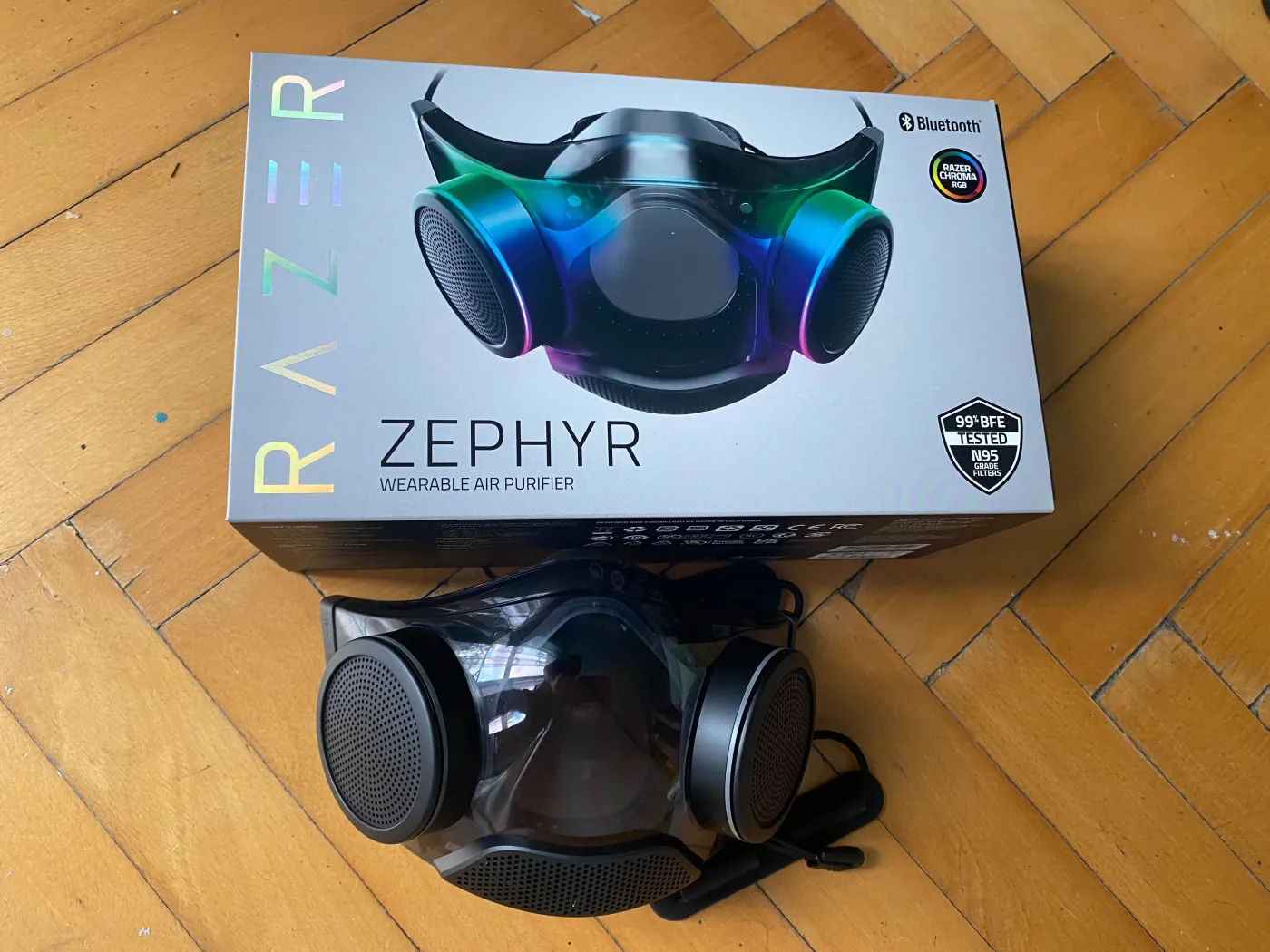 Razer zaskoczył. Zephyr to maska antywirusowa dla maniaków technologii