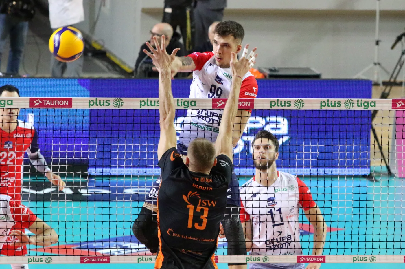 Mistrzowie Polski też nie dali rady. ZAKSA nadal niepokonana