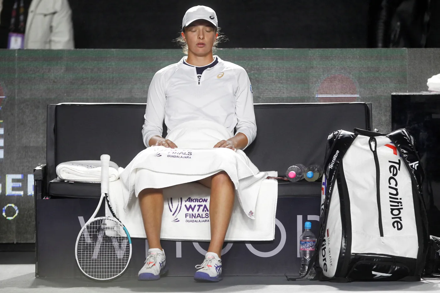 WTA Finals. Świątek gra o honor. Badosa pewna miejsca w "czwórce"