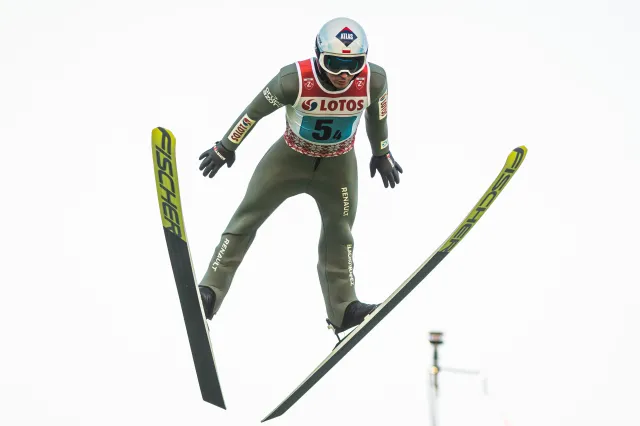 PŚ w skokach. Stoch był 20. po I serii. Konkurs w Niżnym Tagile skończył tuż za podium
